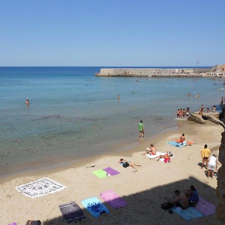 Balcone Sulla Spiaggia Cefalu Luaran gambar