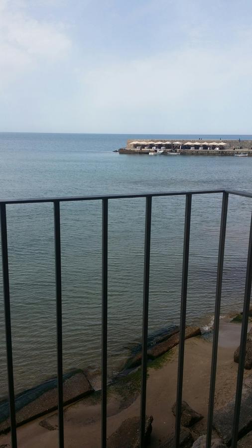 Balcone Sulla Spiaggia Cefalu Luaran gambar